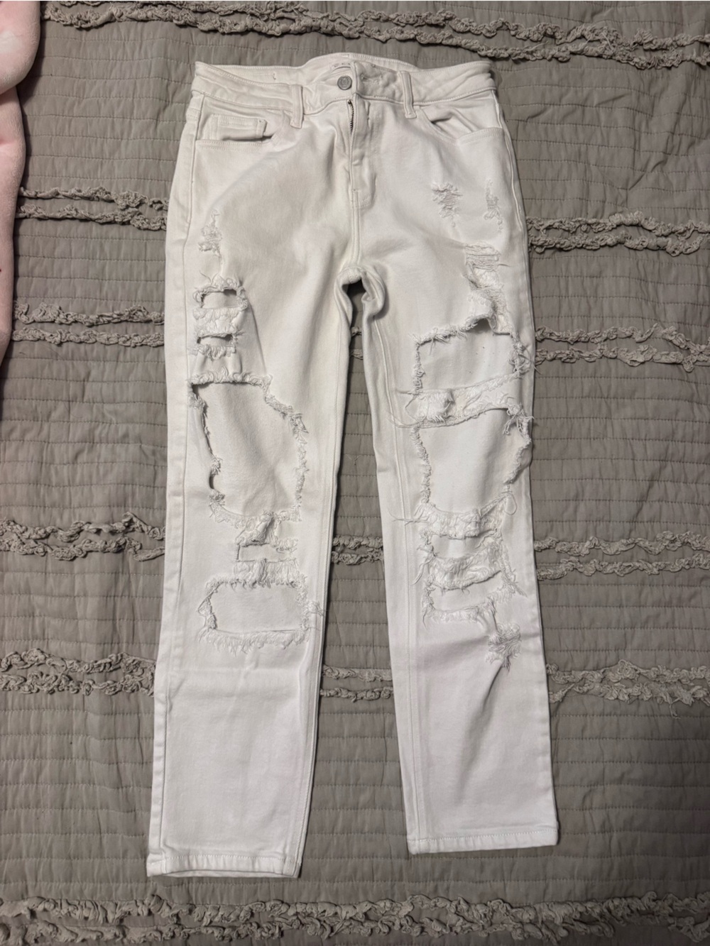 Cello White Distressed Boyfriend Jeans Size 7
